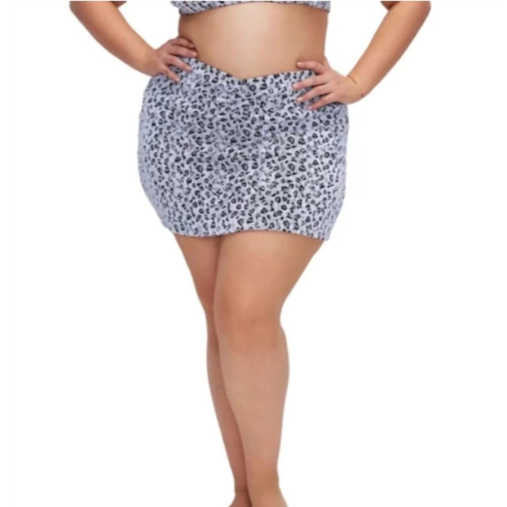 Good American Always Fits Textured V-Skirt Leopard Size 4XL/5XL